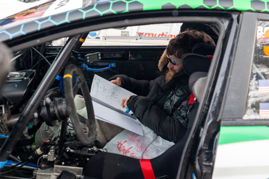 sno-drift-rally-stark-42-navigator