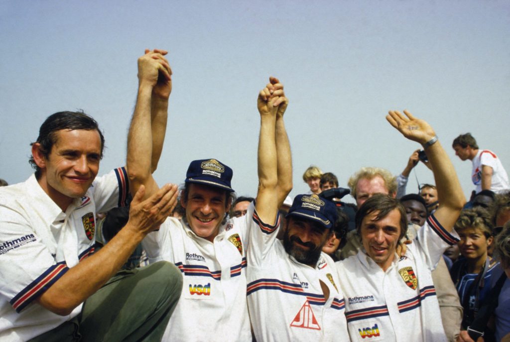 Porsche 953 Dakar History team group